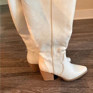 Women's White Western Boots